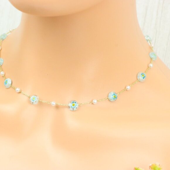 "Minimalist & Elegant Necklace Chain – Perfect for Women & Girls | UNVRC1711 - Picture 4 of 10